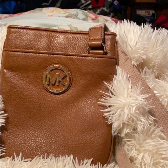 Leather Michael Kors purse - Picture 1 of 2